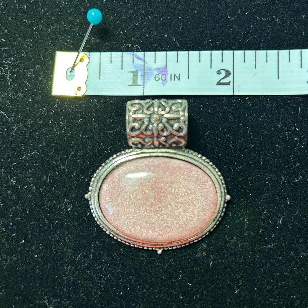 Very pretty pendant
